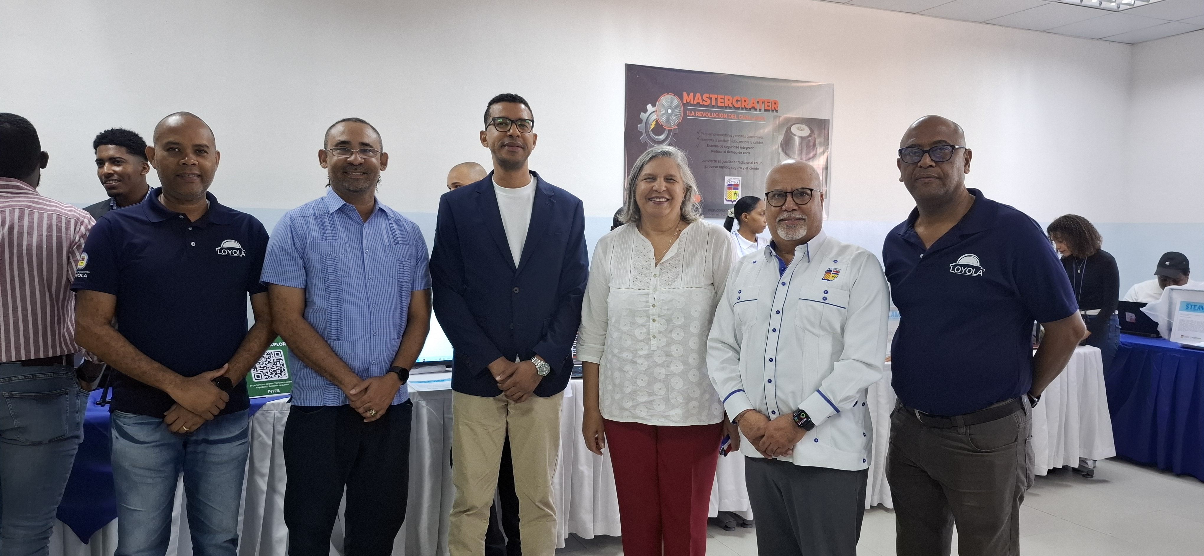 Estudiantes del IEESL presentan 47 proyectos innovadores