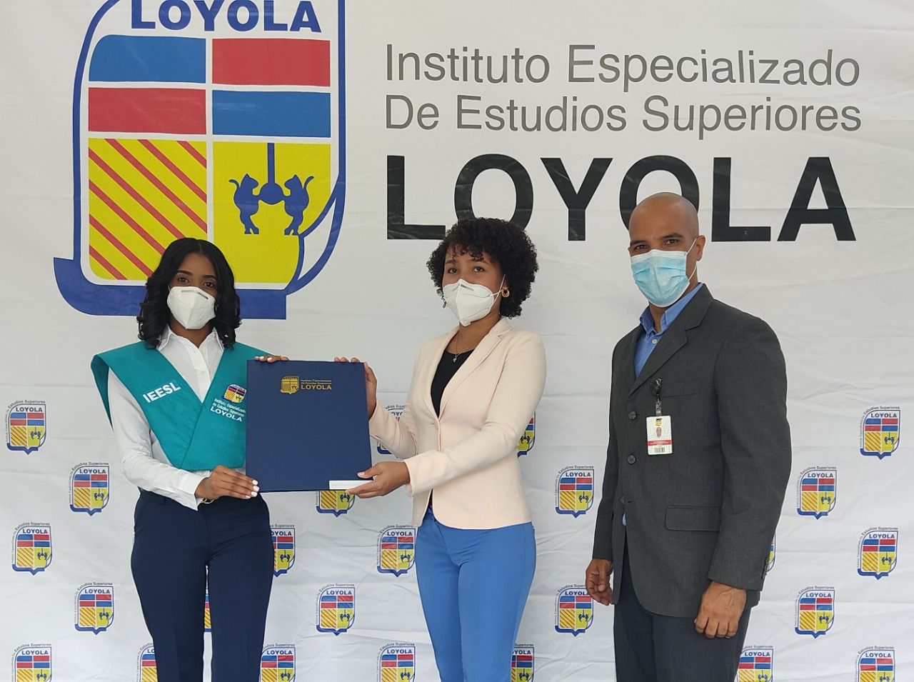 Loyola celebra investidura y eucaristía virtuales por graduación de 132 nuevos ingenieros