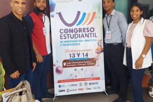Estudiantes del IEESL participan en congreso de investigación